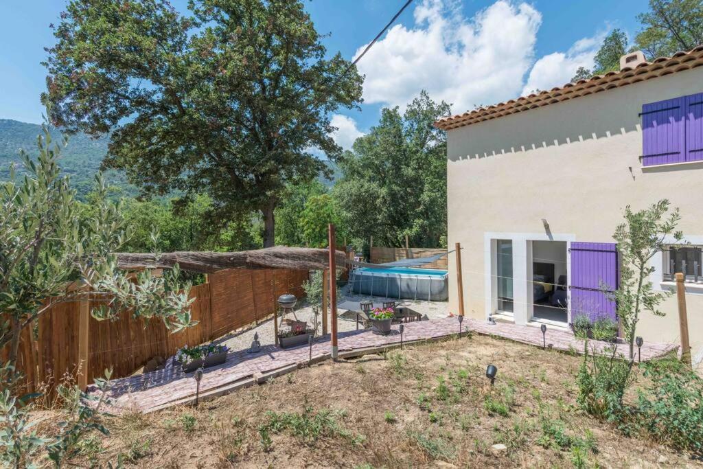 Aux Studio Sous Les Oliviers Netflix Et Disney Plus Contes  Exterior foto